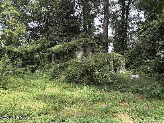 3rd image of 1346 Weeksville Road