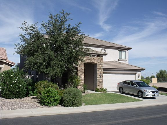 3rd image of 42224 W Lucera Ln