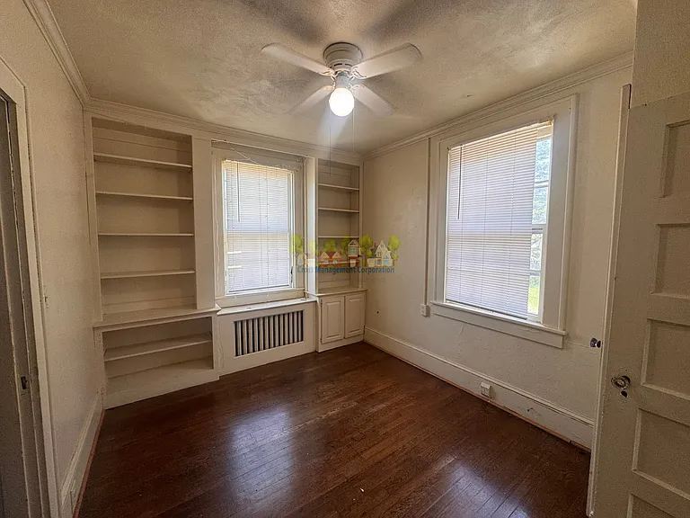 630 W Washington St #1/2 — Photo 18