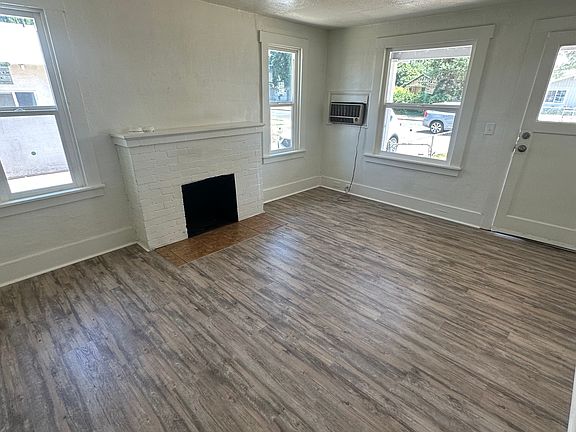 5th image of 1003 E Andrews Ave