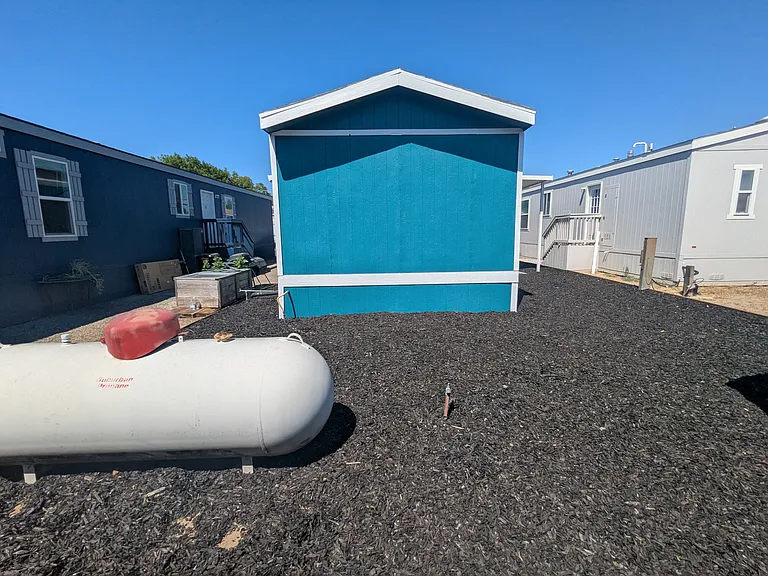 927 E F St #24 — Photo 4