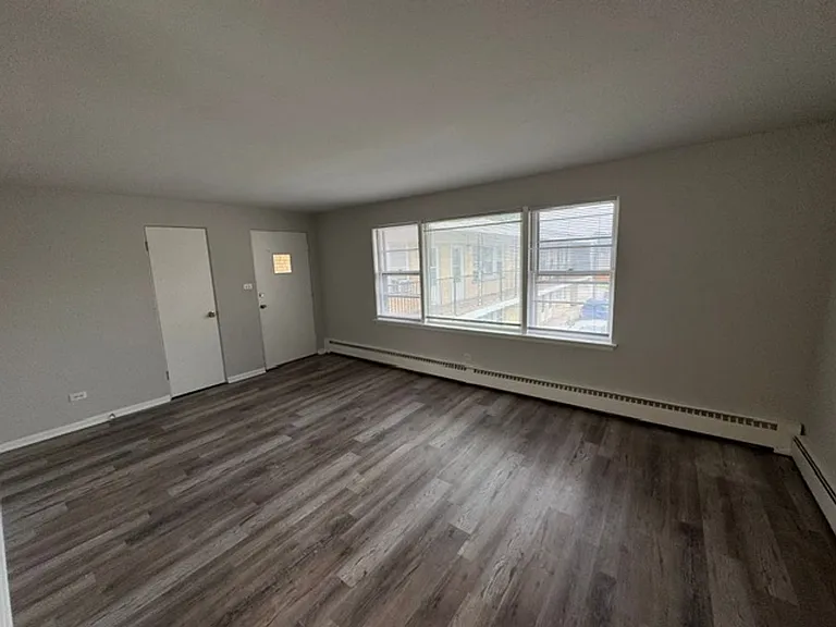 2631 West 123rd Street — Photo 6