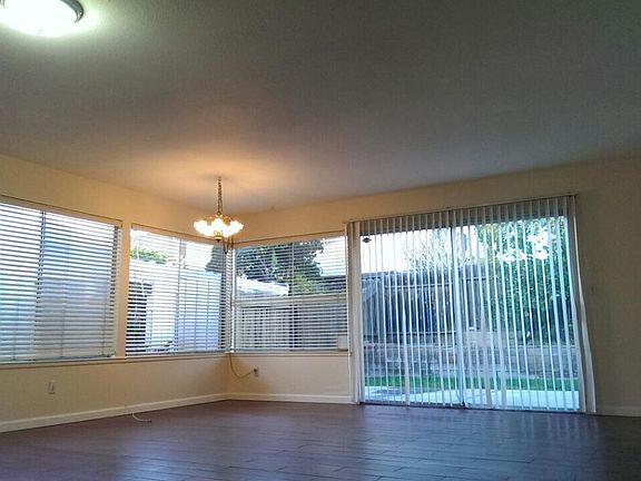 5th image of 8410 Pallux Way