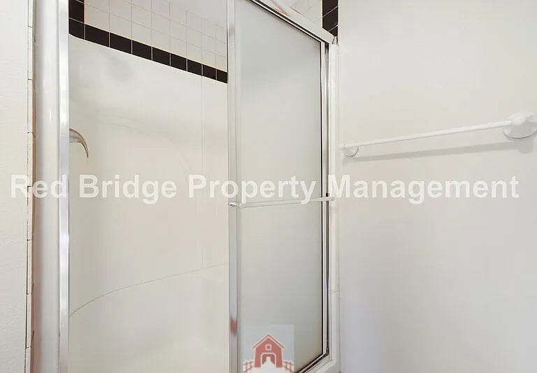 1422 SE Marion St #A — Photo 24
