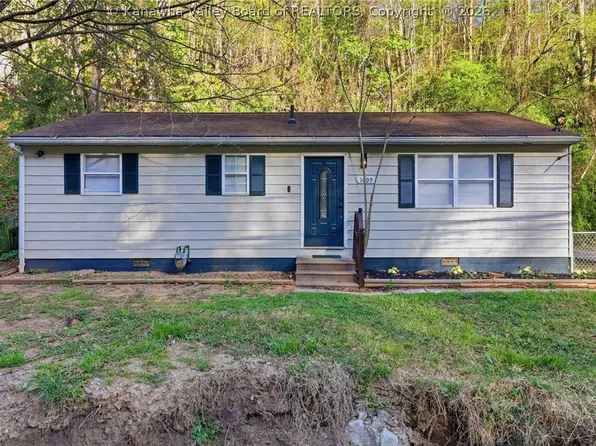 1609 Sugar Creek Dr, Charleston, WV 25387