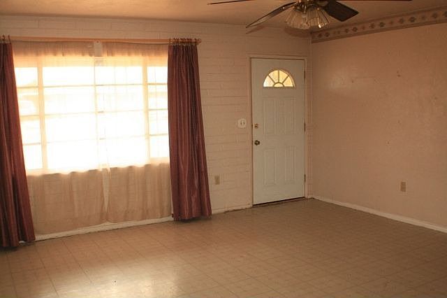 2nd image of 1325 N Arbor Ave