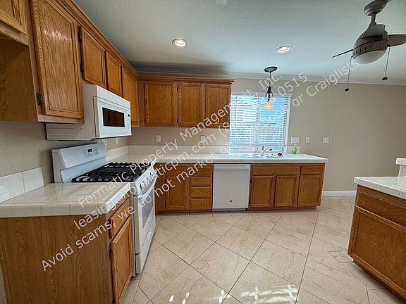 5th image of 7106 Niagara Dr