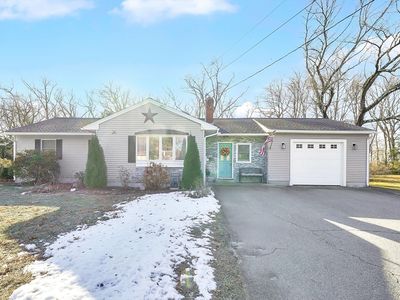 24 Grandview St, South Hadley, MA, 01075