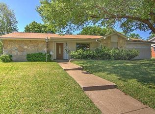 3323 Pine Tree Cir, Farmers Branch, TX 75234