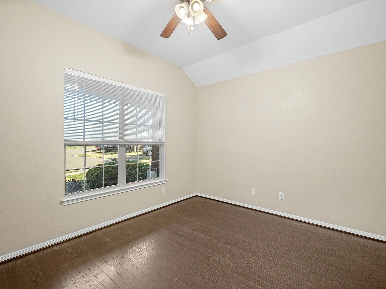 Austin Thomas Drive (8602) - P - 1 — Photo 3