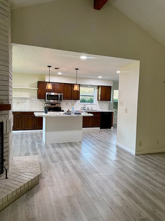 4107 Rock Ct - Property Image