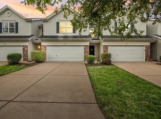 524 Flowering Magnolia Dr, O'Fallon, MO 63366
