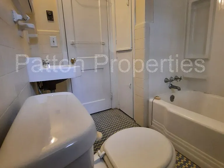 209 S Harden St #209 — Photo 11