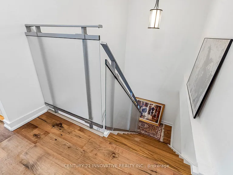 160 Baldwin St #420 — Photo 25