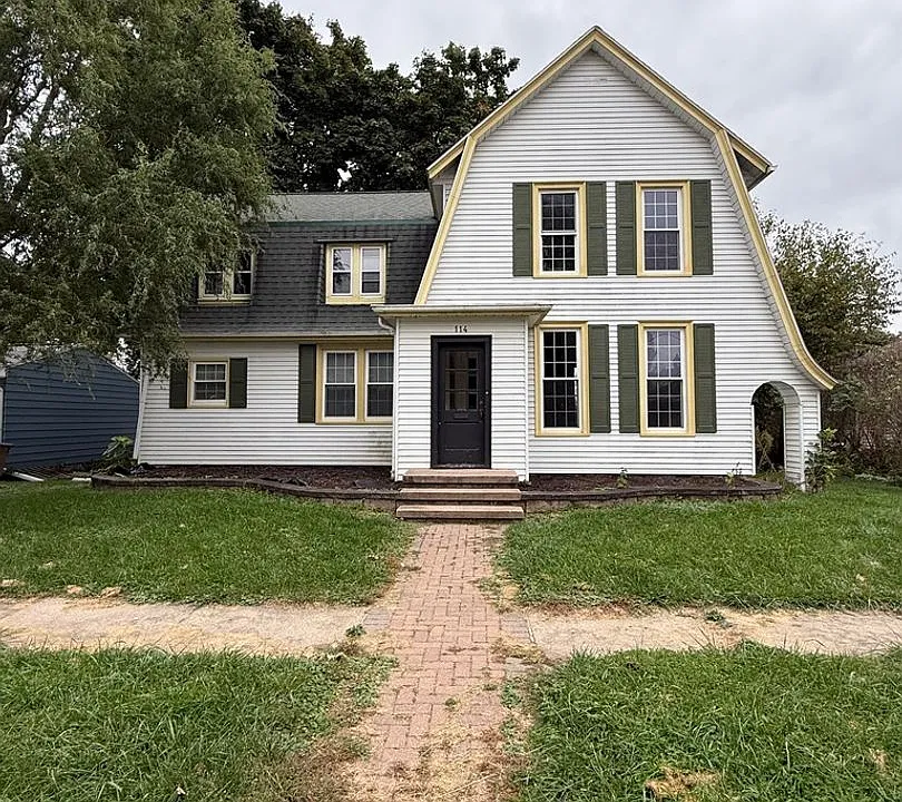 114 Jones St