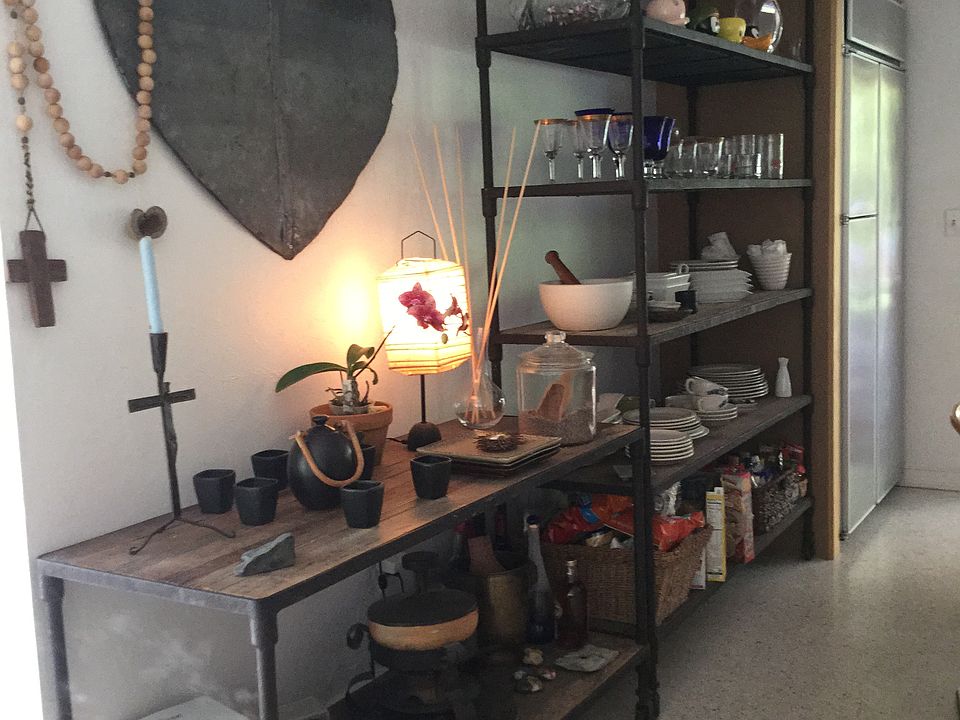 Kitchen area