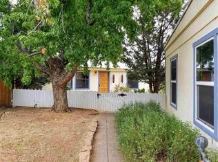 1109 Willow Way, Santa Fe, NM 87507