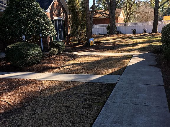 4th image of 110 Turnberry Ct