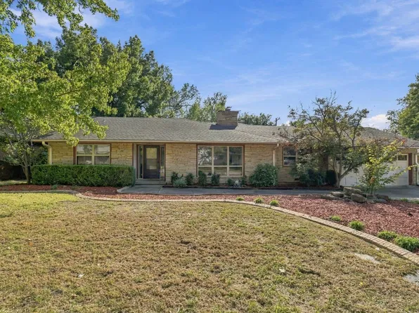 4132 E 46th St S, Tulsa, OK 74135