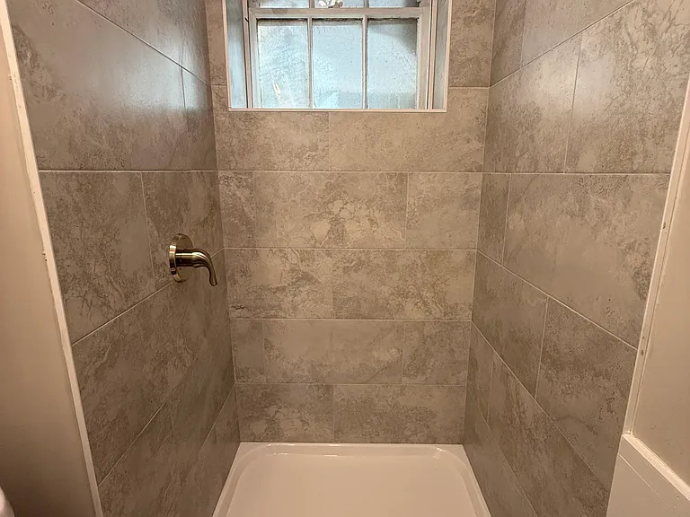 38 Walnut St #4 — Photo 28