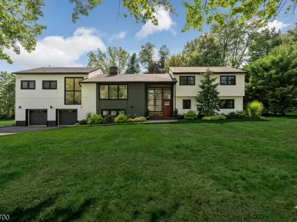 6 Donsen Ln, Scotch Plains Twp., NJ 07076