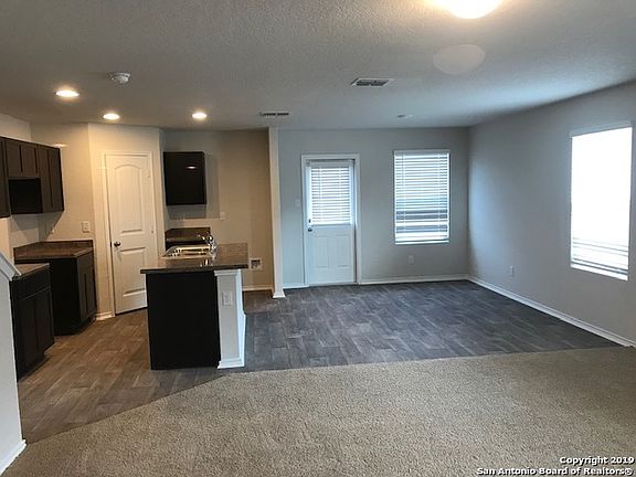3rd image of 11711 Blackmore Leap