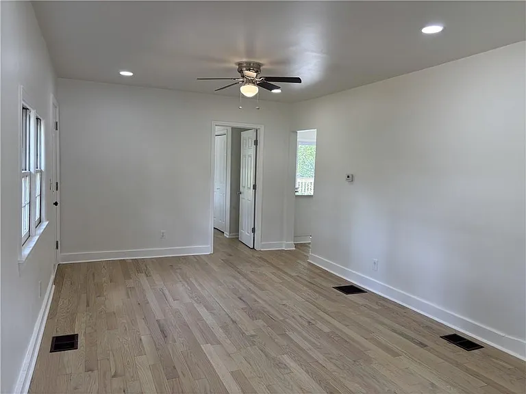 2469 Glynn Dr SE — Photo 18