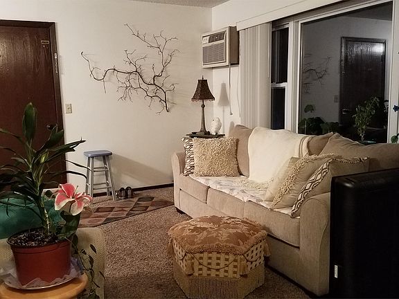 2nd image of 717 Garland St E #7