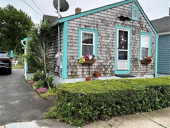 3rd image of 302 State St