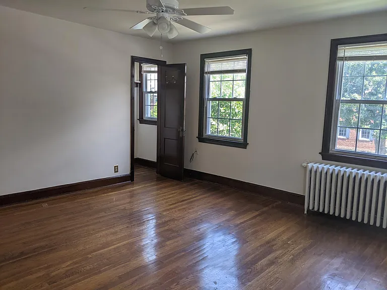 2316 40th St NW #3 — Photo 7