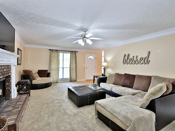 2nd image of 5543 Forest Dr