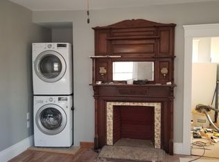 48 Riverside St #2F, Lowell, MA 01854