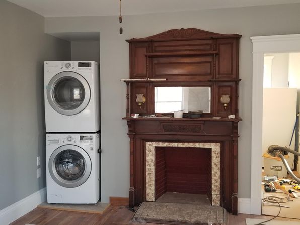 48 Riverside St #2F