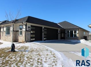 2645 Park Pl, Tea, SD 57064