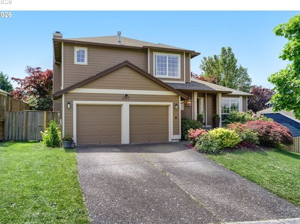 1357 SW Napoleon Pl