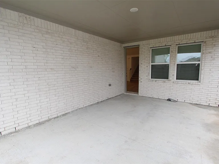 21202 Surf Island Dr — Photo 37