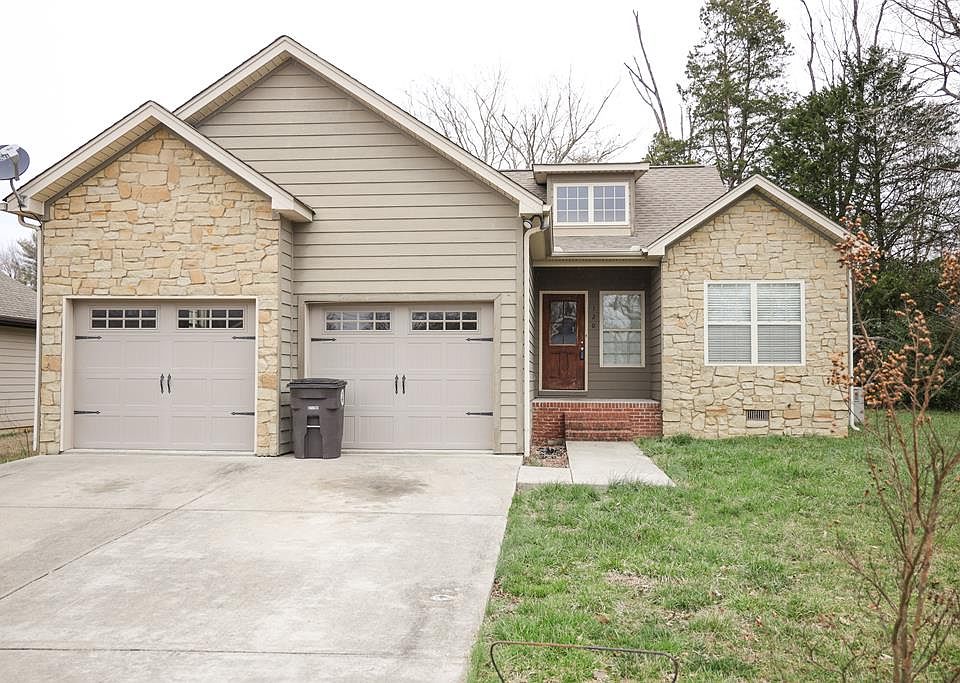 1st image of 120 Weston Dr
