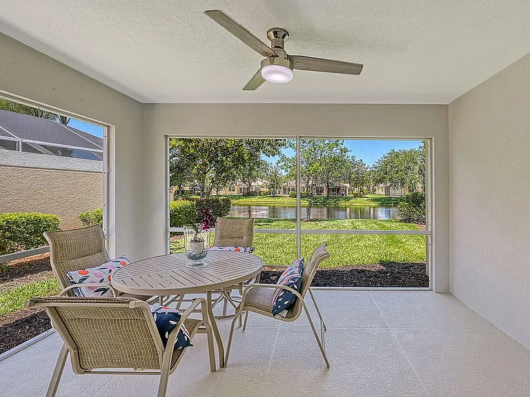 5852 Helicon Pl — Photo 14