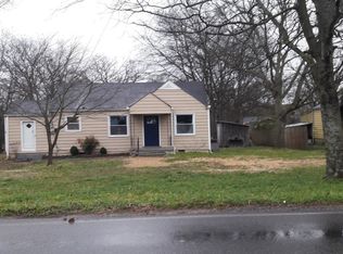 206 Two Mile Pike, Goodlettsville, TN 37072