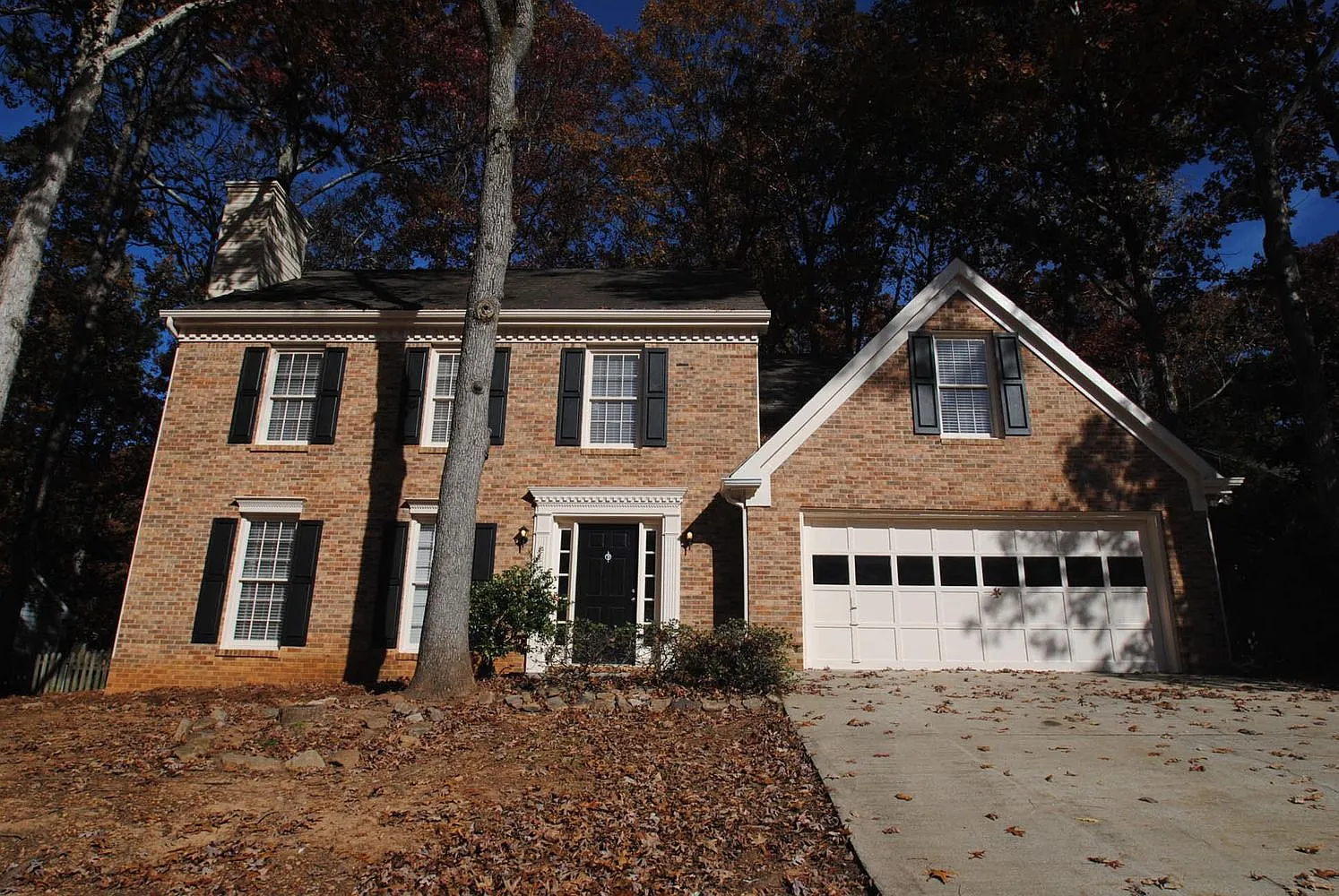 2550 Broadmoor Ct photo 1