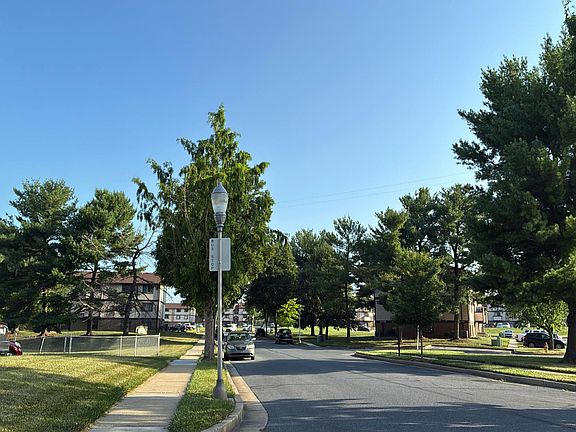 4th image of 500 Heather Ridge Dr