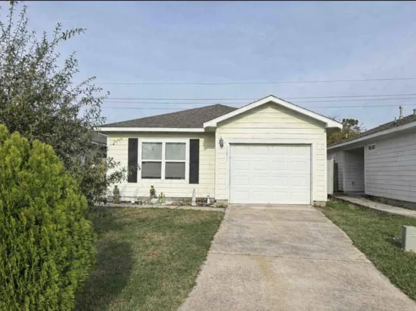 12551 Hammill Path Dr, Houston, TX 77066