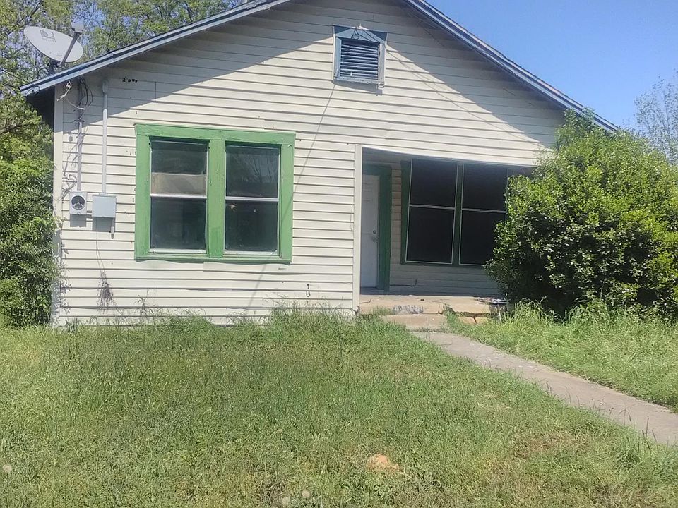 2nd image of 4518 Electra St