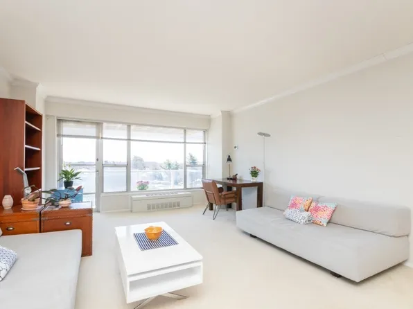 111 Perkins St APT 76, Jamaica Plain, MA 02130