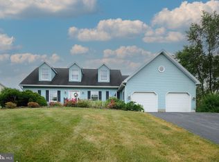 1426 Estate Dr, Boalsburg, PA 16827