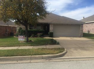 7201 Starwood Dr, Fort Worth, TX 76137