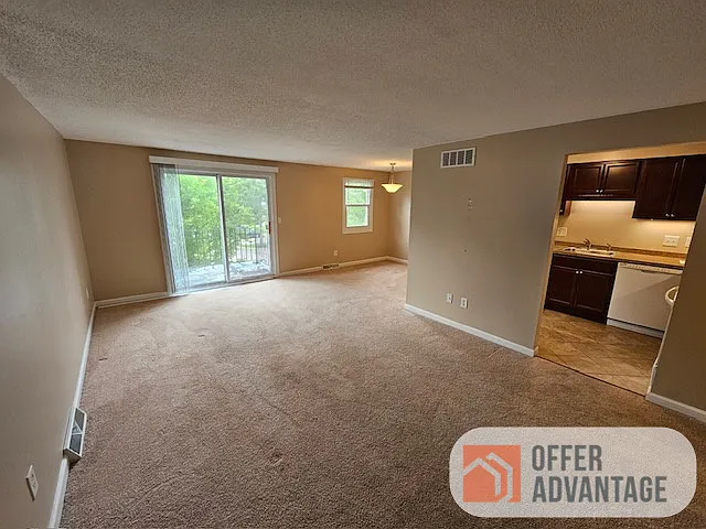 Creekside Drive - 137-3 — Photo 3