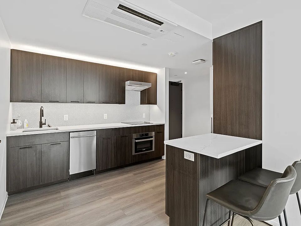 1st image of 415 W 120th St #2A