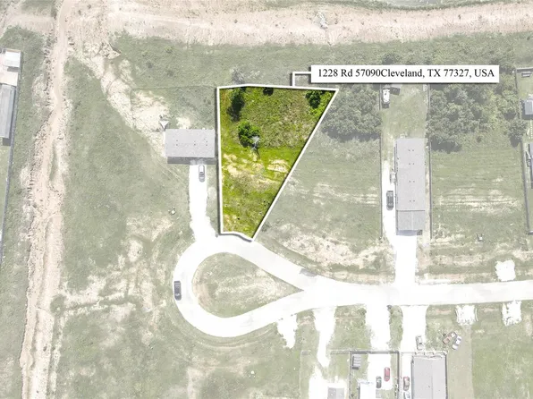 1228 Road 57090, Cleveland, TX 77327