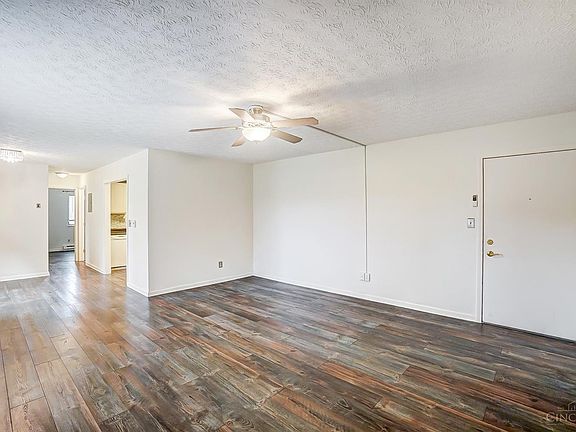 2nd image of 5470 Camelot Dr APT 27